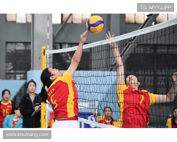 中国女排再创辉煌强势夺冠展现团队力量点燃全民体育热情 中国女排再创辉煌强势夺冠展现团队力量点燃全民体育热情