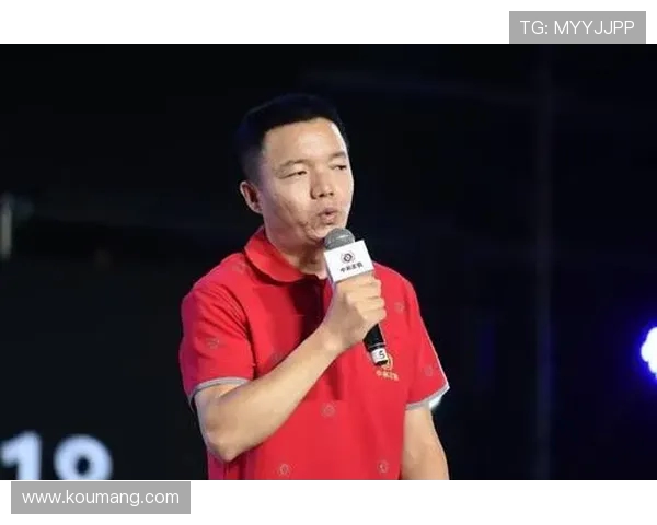 南京篮球队的蜕变之旅:从传统到现代的全面转型纪实 南京篮球队的蜕变之旅:从传统到现代的全面转型纪实